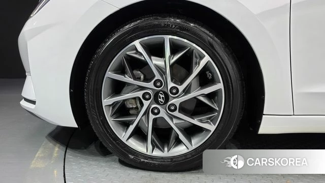Hyundai The New Avante AD id 4677584 из Кореи 15