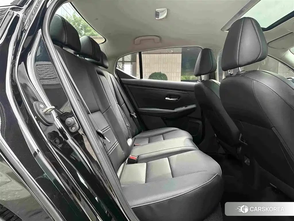 Nissan Sylphy id 4553861 из Китая 16