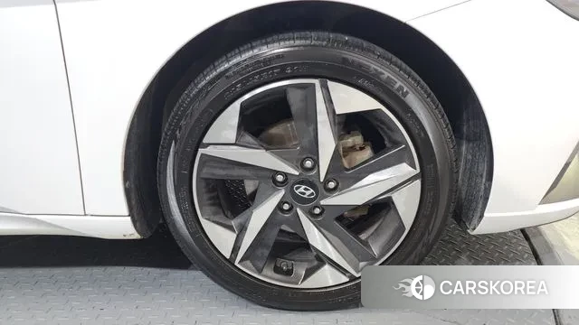 Hyundai Avante (CN7) id 3778371 из Кореи 16