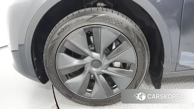 Tesla Model Y id 2983836 из Кореи 15