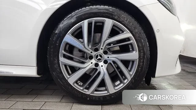 Mercedes-Benz E-Class W214 id 3507373 из Кореи 15