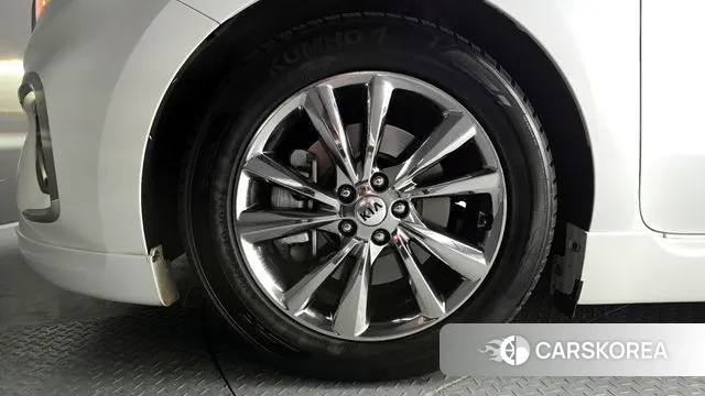 Kia The New Carnival id 3499489 из Кореи 15