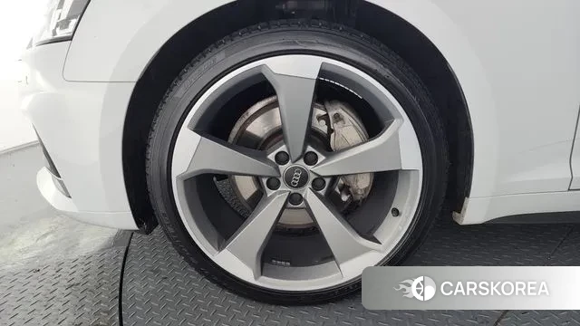 Audi A5 (F5) id 3760687 из Кореи 15