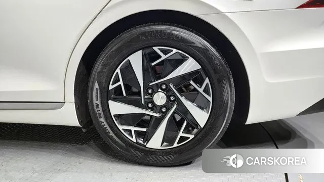 Hyundai The New Grandeur IG Hybrid id 2895563 из Кореи 15