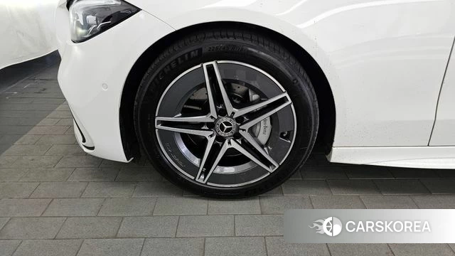 Mercedes-Benz C-Class W206 id 4388114 из Кореи 27