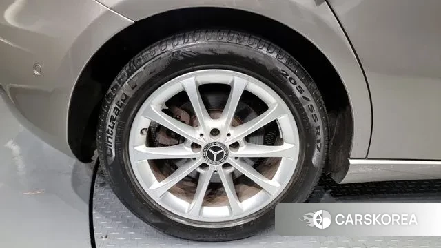 Mercedes-Benz A-Class W177 id 3504982 из Кореи 15