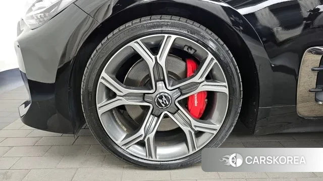 Kia Stinger id 3530919 из Кореи 15