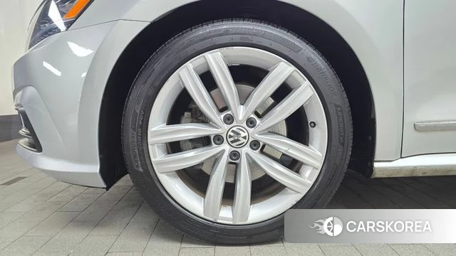 Volkswagen The New Passat id 3796139 из Кореи 15