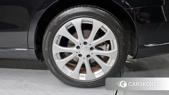 Mercedes-Benz E-Class W213 id 3647219 из Кореи 15