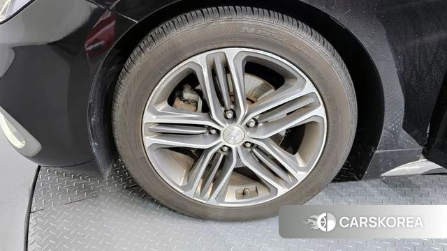 Hyundai Grandeur IG id 4530655 из Кореи 15