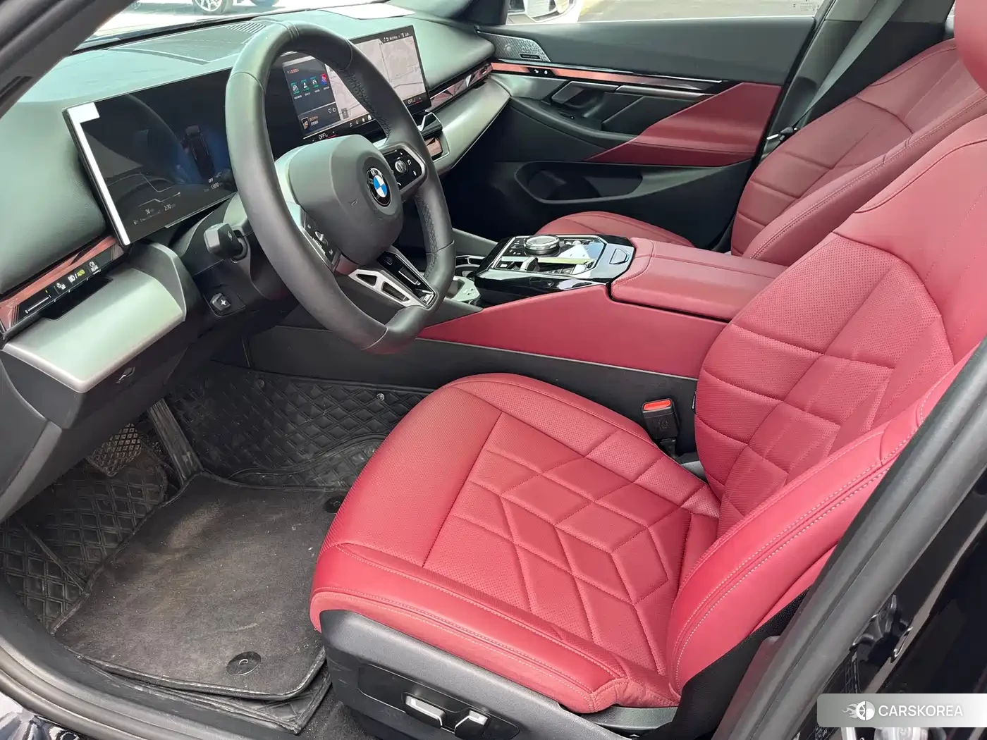BMW 5 series 2025 Черный из Китая, фото 5
