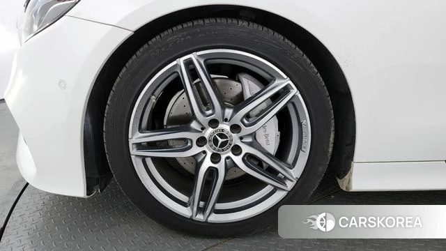 Mercedes-Benz E-Class W213 id 3955656 из Кореи 15