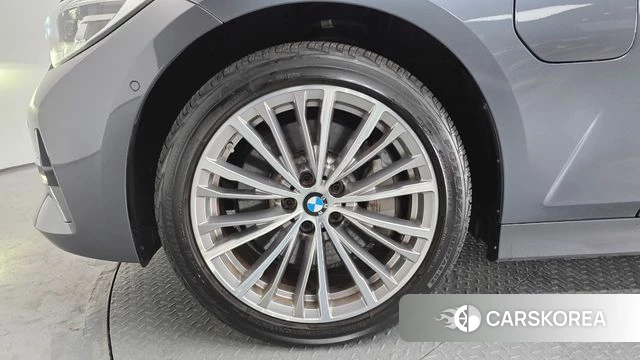 BMW 3 Series (G20) id 3813286 из Кореи 15