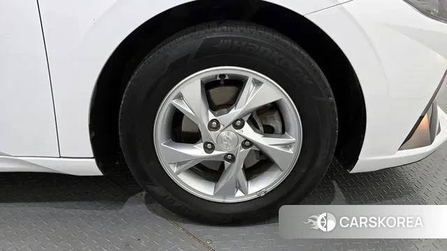 Hyundai Avante (CN7) id 3334781 из Кореи 15