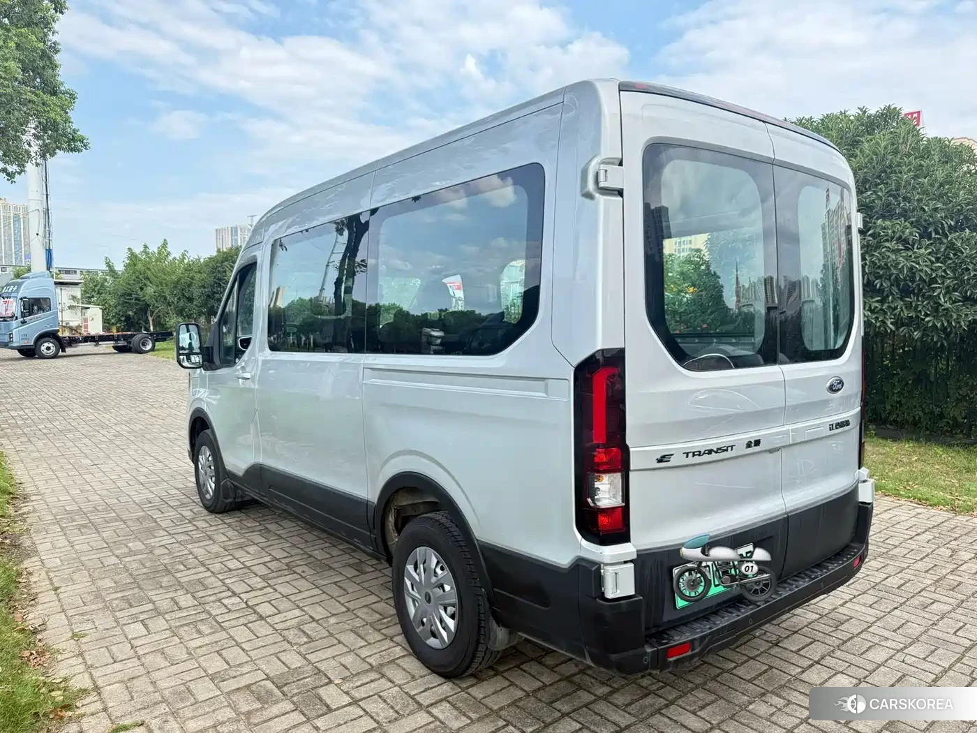 Ford Transit id 4606953 из Китая 7