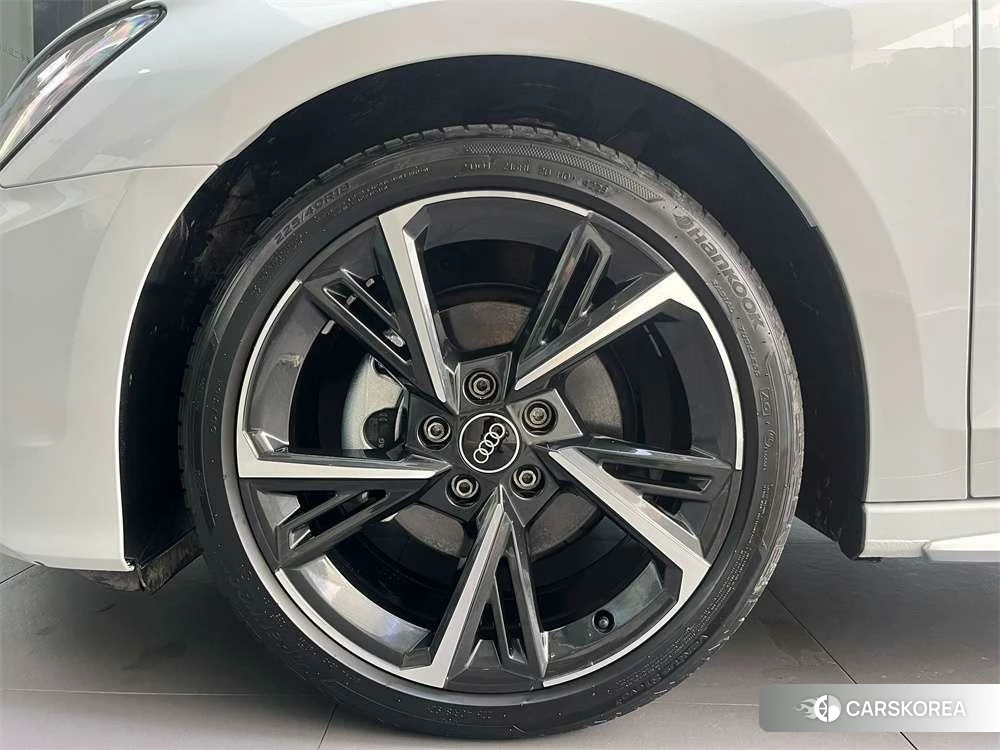 Audi A3 id 4440421 из Китая 10