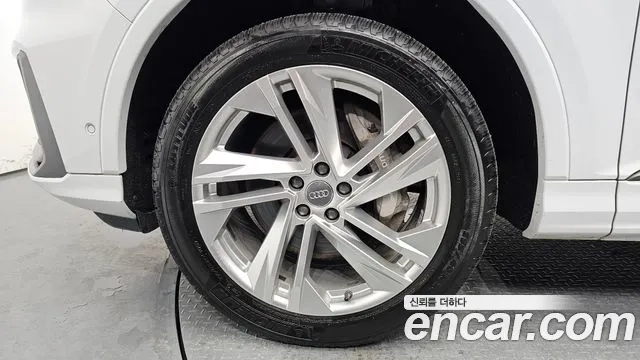 Audi Q7 (4M) id 2945587 из Кореи 15