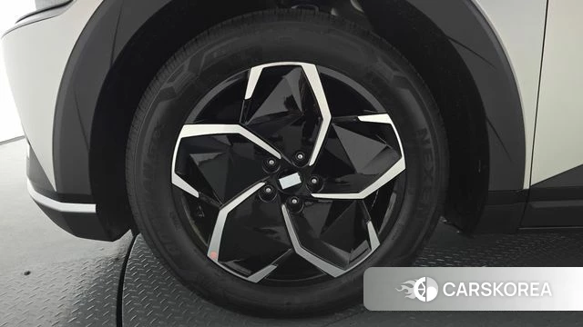 Hyundai Ionic 5 id 4316923 из Кореи 30