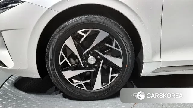 Hyundai The New Grandeur IG Hybrid id 3788046 из Кореи 15