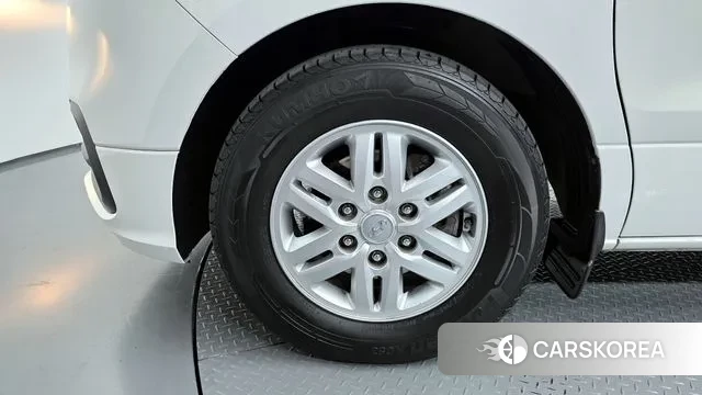 Hyundai The New Grand Starex id 3666769 из Кореи 15