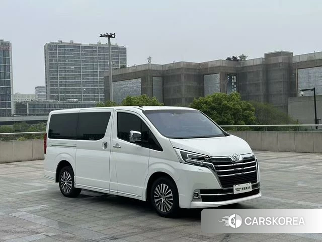 Toyota Granvia (overseas) id 4260642 из Китая 10