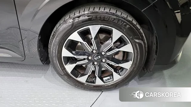 Kia Carnival 4th generation id 3282744 из Кореи 15