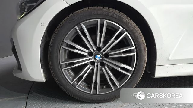 BMW 3 Series (G20) id 4672472 из Кореи 28