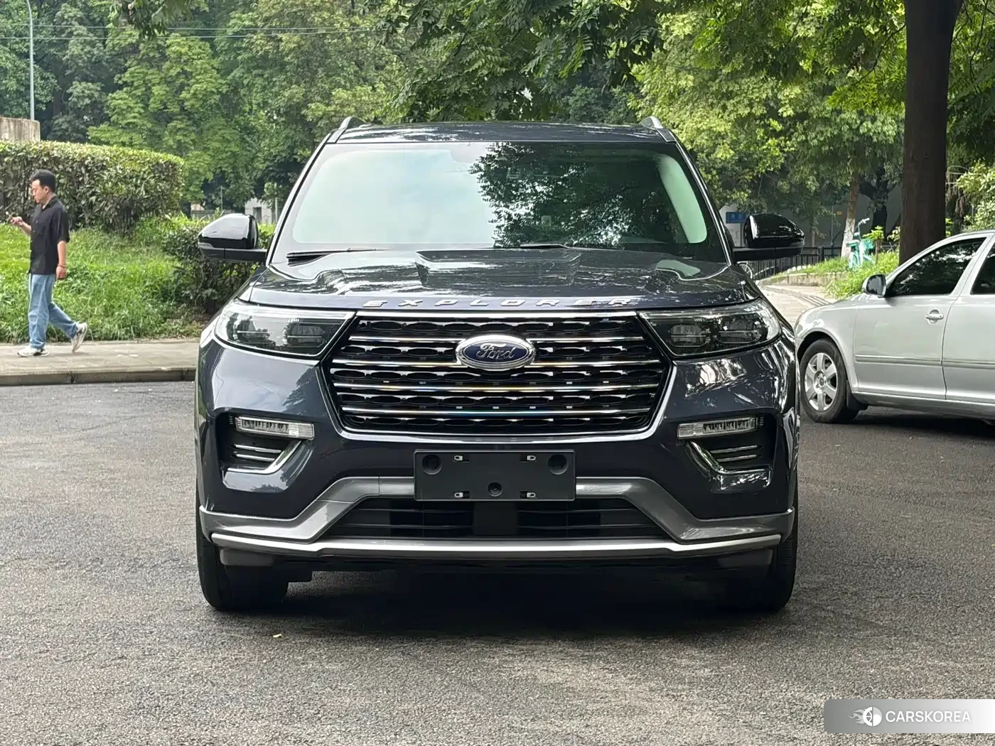 Ford Explorer id 4576676 из Китая 21