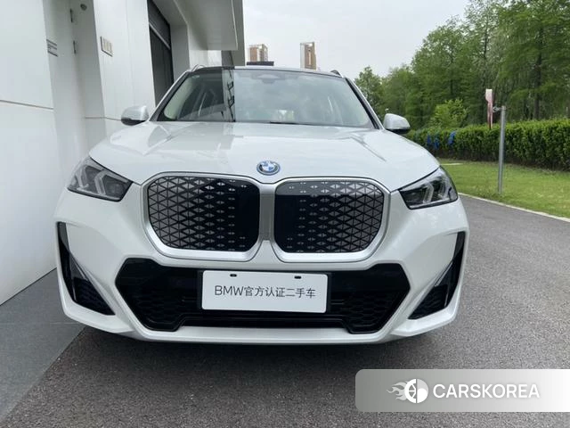 BMW iX1 2025 Белый из Китая, фото 5