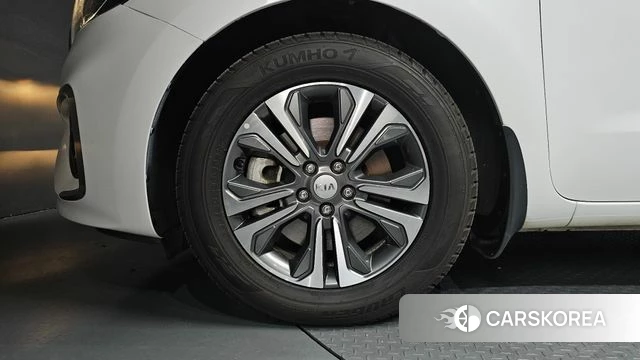 Kia The New Carnival id 4737425 из Кореи 27