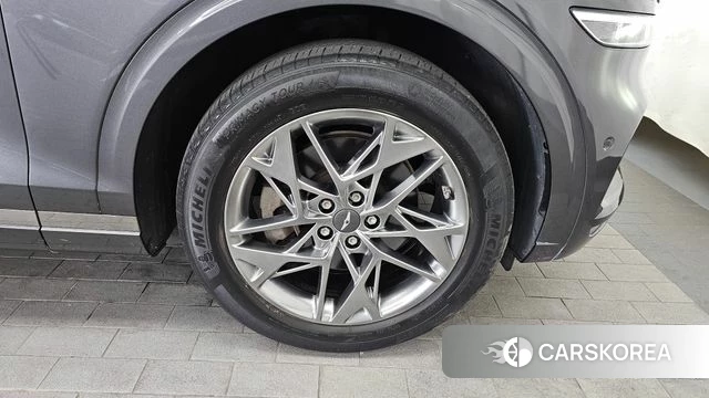 Genesis GV70 id 3843244 из Кореи 15