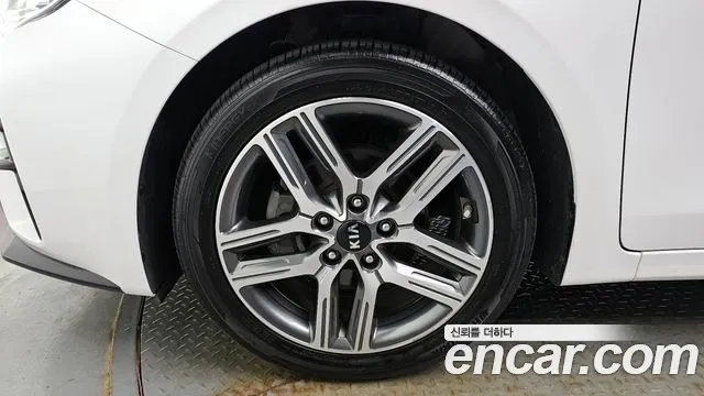 Kia Come New K3 id 2916986 из Кореи 15