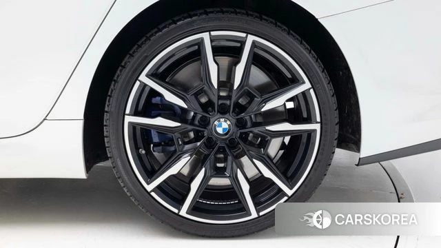 BMW 8 Series (G15) id 4454828 из Кореи 15