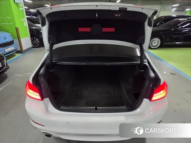 BMW 5 Series (G30) id 3598598 из Кореи 10