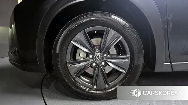 Lexus UX250h id 3434005 из Кореи 15