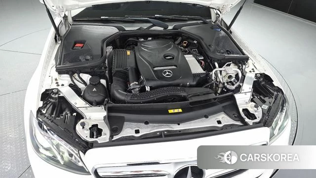 Mercedes-Benz E-Class W213 id 4856473 из Кореи 26