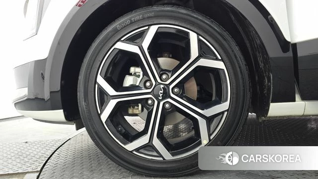 Kia Di Ol Nu Niro id 4624803 из Кореи 15