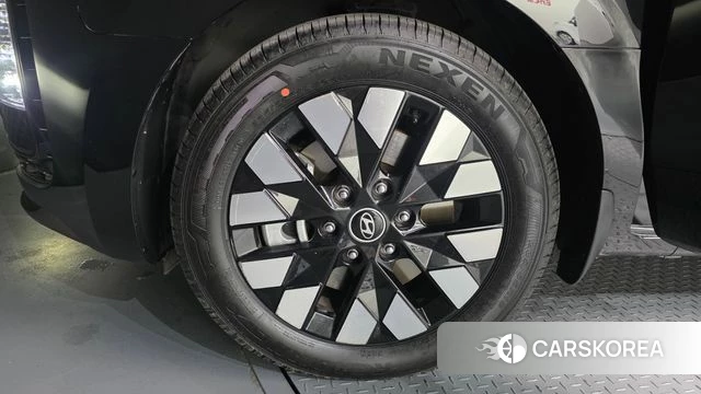 Hyundai Staria id 3850549 из Кореи 15