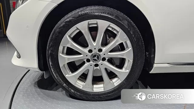 Mercedes-Benz E-Class W213 id 2986361 из Кореи 15