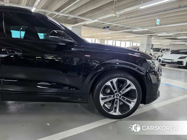 Audi Q8 (4M) id 4833905 из Кореи 10