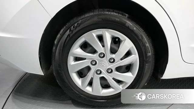 Hyundai The New Avante AD id 3893869 из Кореи 15