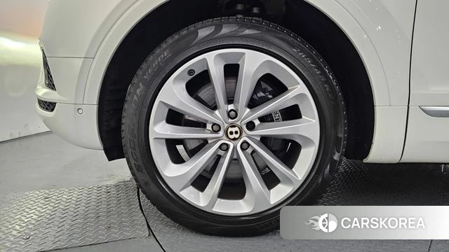 Bentley Bentayga id 4304557 из Кореи 15