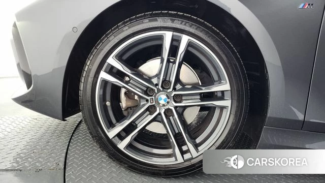 BMW 1 Series (F40) id 4224763 из Кореи 33