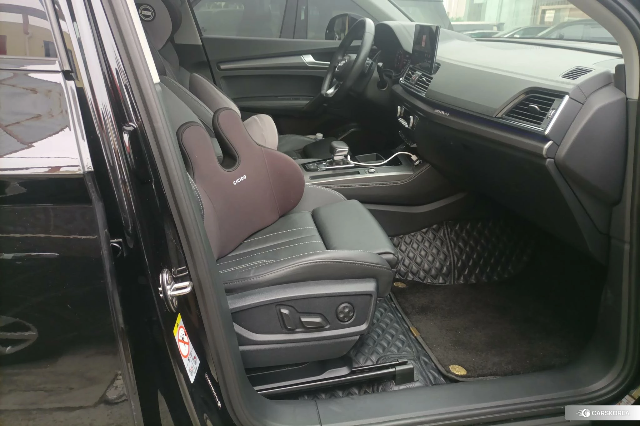 Audi Q5L id 4426565 из Китая 12