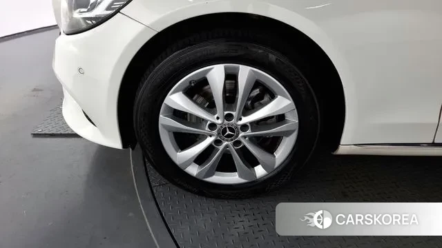 Mercedes-Benz C-Class W205 id 2986345 из Кореи 15