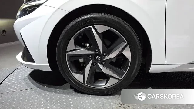 Hyundai Avante (CN7) id 3454423 из Кореи 15