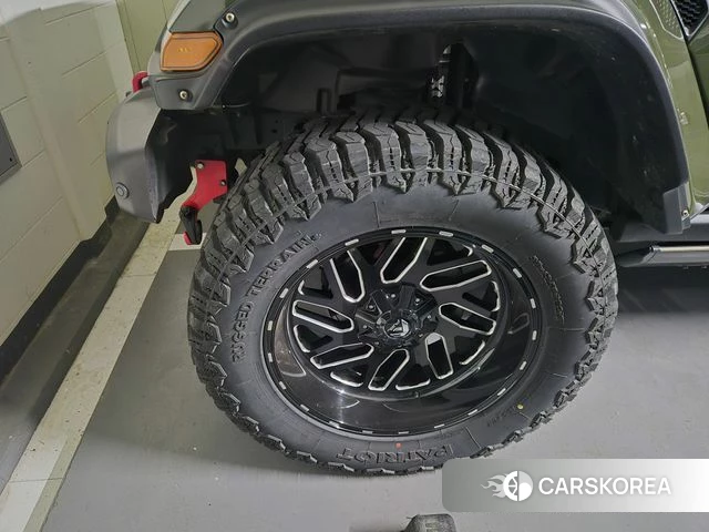 Jeep Wrangler (JL) 2020 Темно-зеленый из Кореи, фото 5