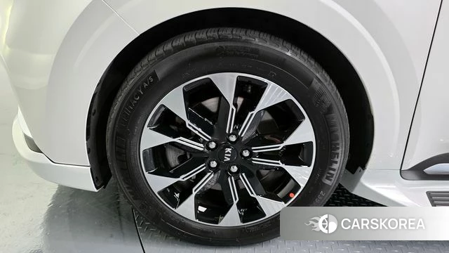 Kia Carnival 4th generation id 3833366 из Кореи 15