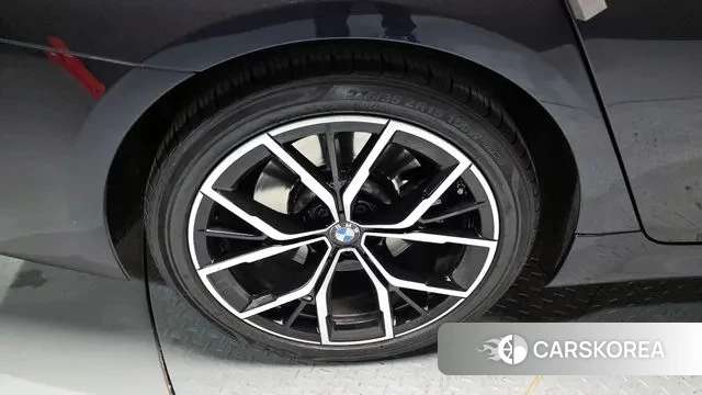 BMW 5 Series (G30) id 3477991 из Кореи 15