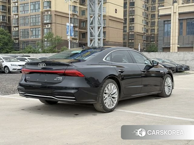 Audi A7L id 4307095 из Китая 11